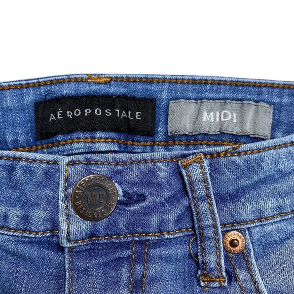 Aeropostale MIDI Distressed Cuffed Blue Jean Denim Shorts Sz 4 - Picture 6 of 9